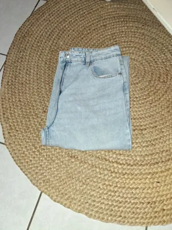 Pantalon taille haute, bas large patte d'éléphant