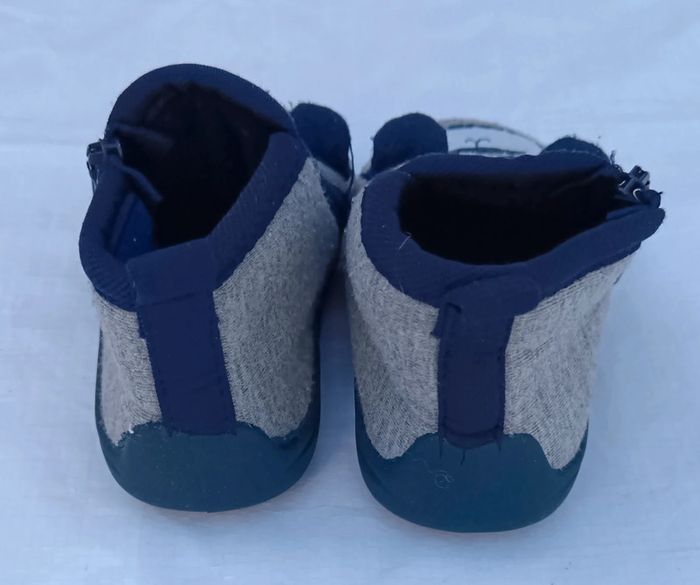 Chaussons 19 - photo numéro 4