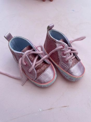 Chaussures chaussons bébé 18/19