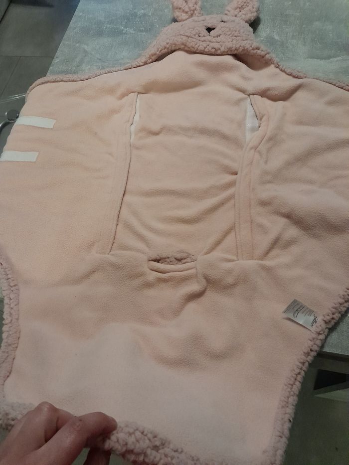 Couverture enveloppante - photo numéro 4