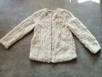 veste beige toute douce taille 9-10 ans zara girl