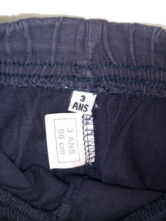 Ensemble t-shirt sans manche et short léger 3 ans - photo numéro 5
