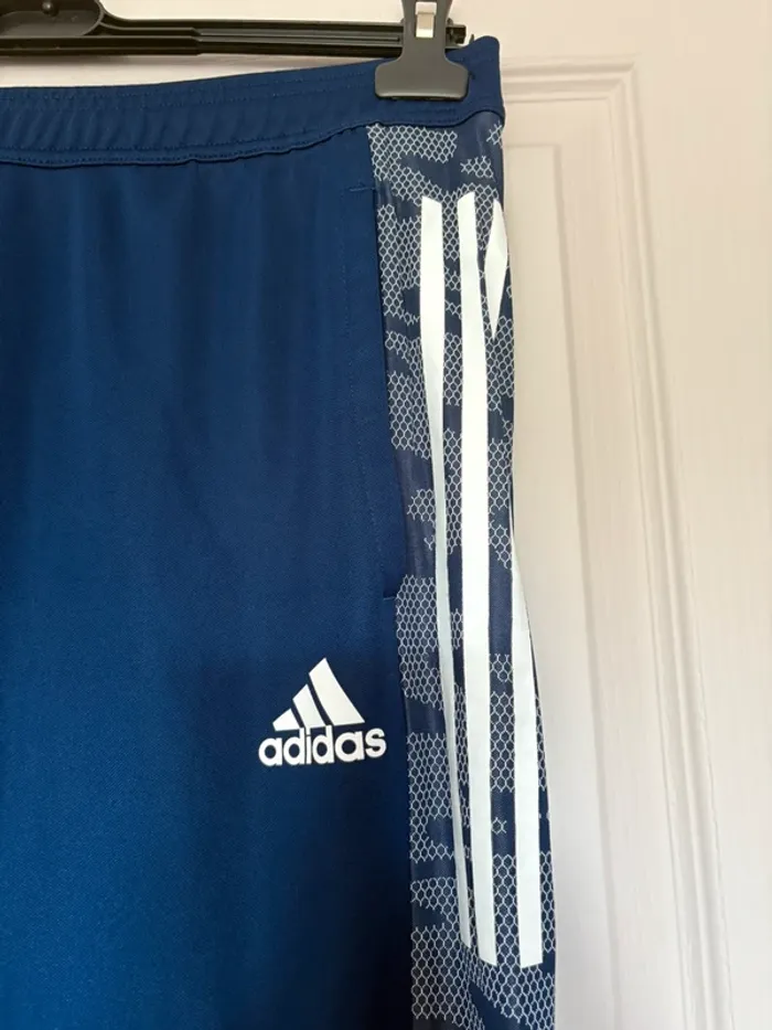 Jogging Adidas - photo numéro 2