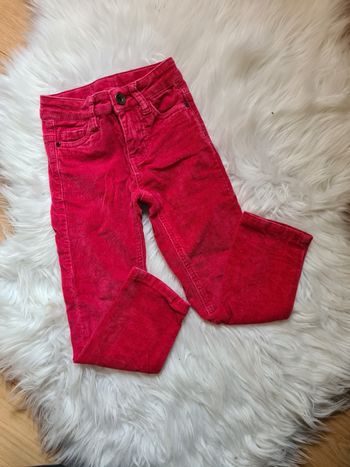 Pantalon rouge cerise