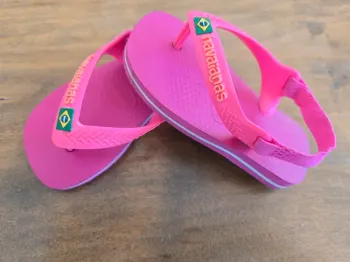 Tongs Havaianas roses taille 20