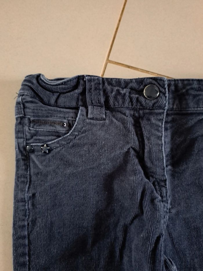 Pantalon 6 ans - photo numéro 2