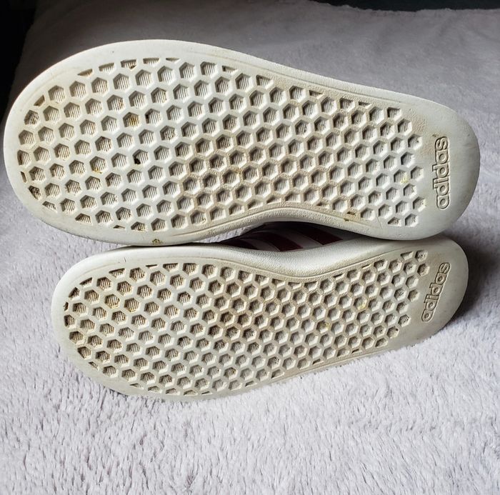 Chaussures de sport Adidas pointure 34 - photo numéro 3