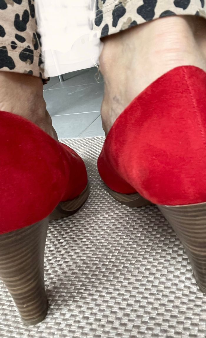 Escarpins en dain rouge à talons 39 Marco tozzi - photo numéro 6
