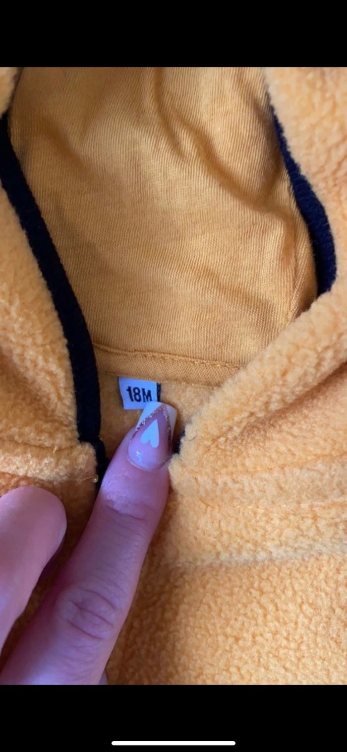 Gilet sans manche jaune - photo numéro 2