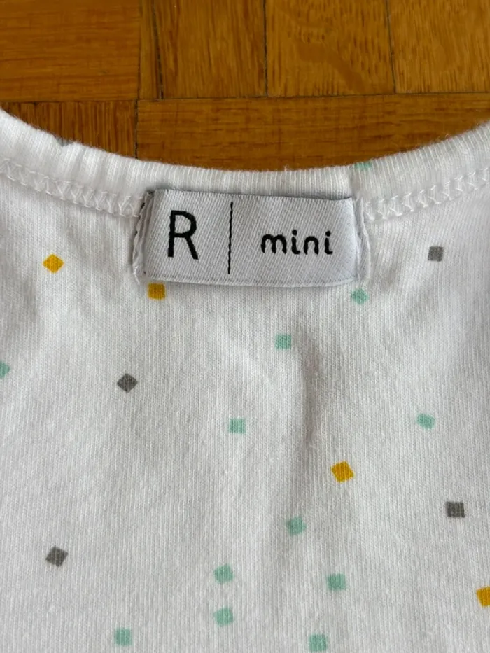 Ensemble pyjama + veste R mini 9 mois neuf - photo numéro 13