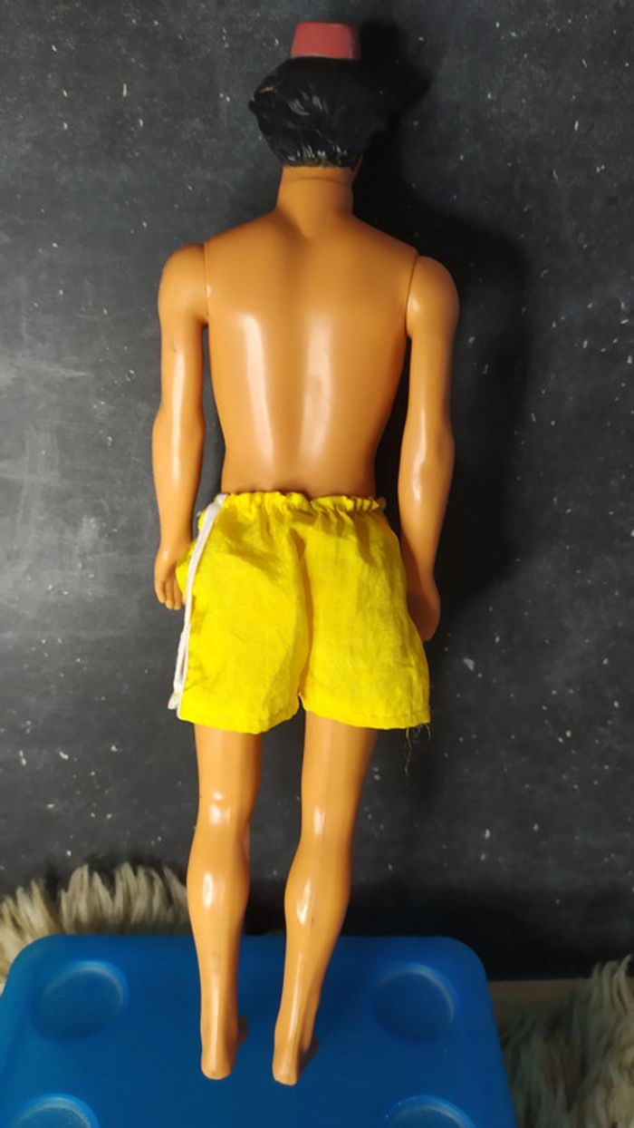 poupée mannequin aladdin '' mattel '' - photo numéro 2