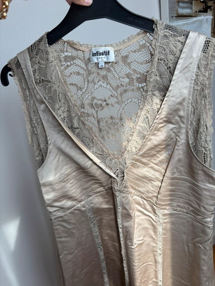 Robe beige dentelle Infinitif Paris - Taille 44 - photo numéro 2