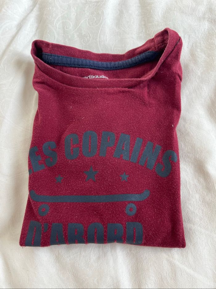 T-shirt Vertbaudet rouge brique Copains 4A TBE - photo numéro 5