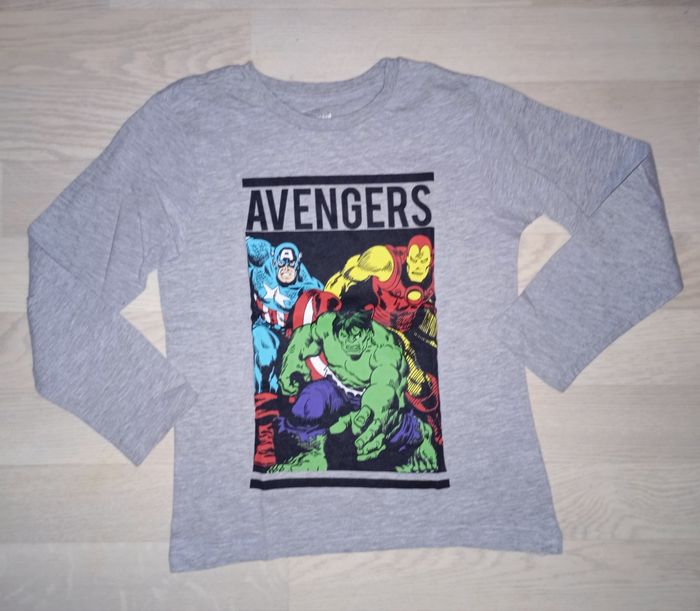Tee-shirt gris chiné clair Avengers Marvel
T. 6-7 ans