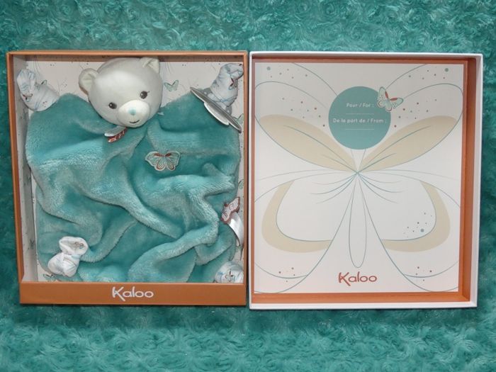 Doudou plat ours vert ( turquoise) Kaloo plume papillon 🐻Neuf - photo numéro 3