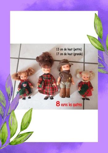 lot de petites poupées