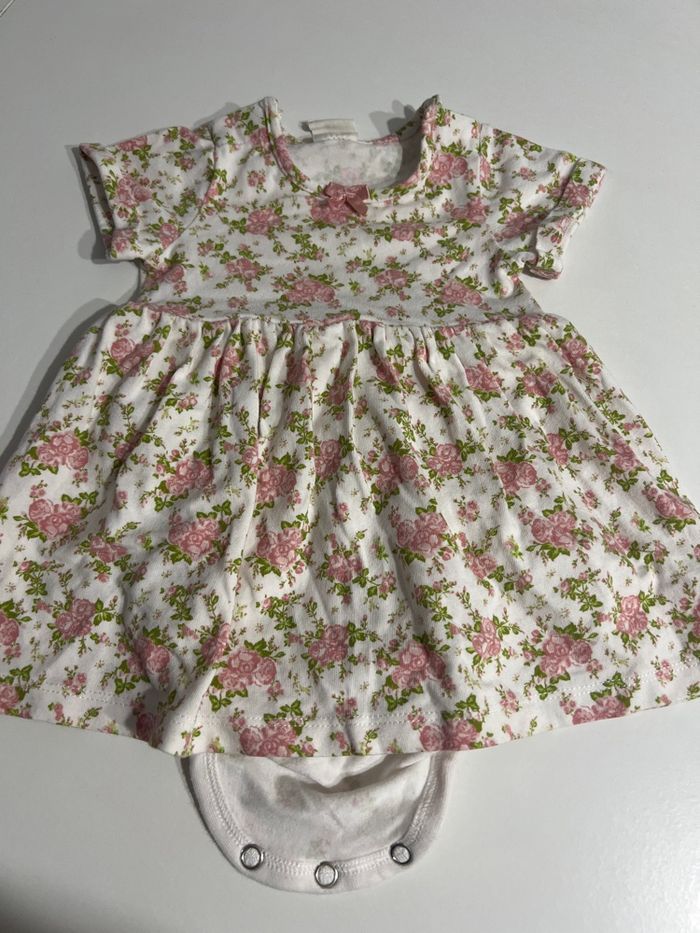 Robe body fleurs H&m 2-4 mois