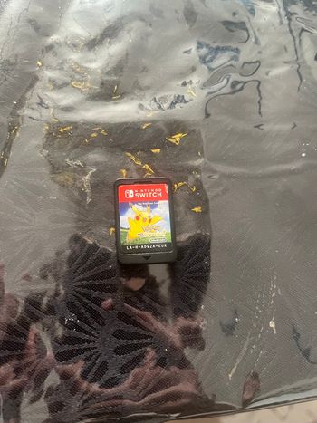 Jeux Nintendo switch Pokemon let’s go pikachu sans sa boite