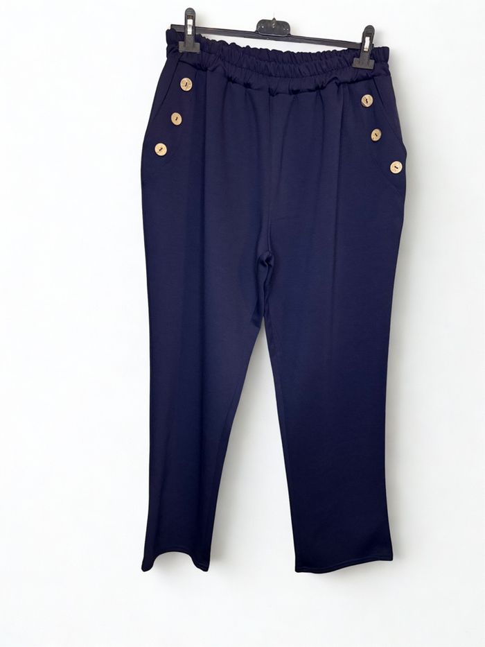 Pantajog grande taille