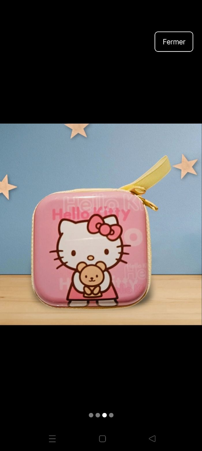 Boîte à écouteurs Hello Kitty