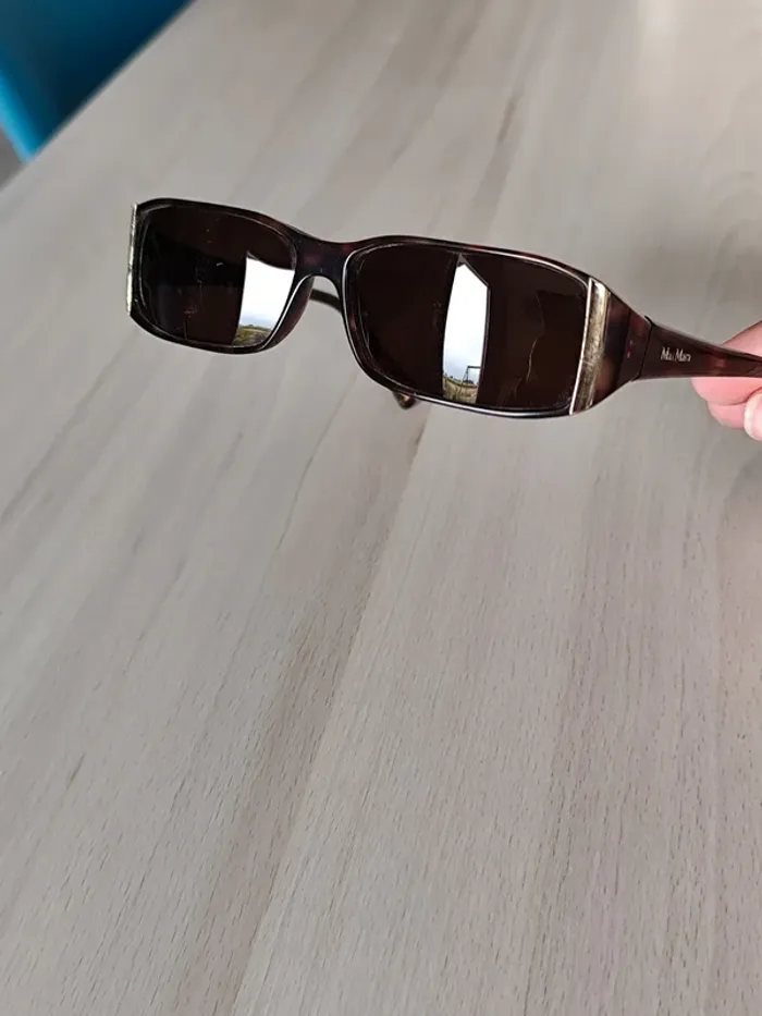Lunettes de soleil Max Mara