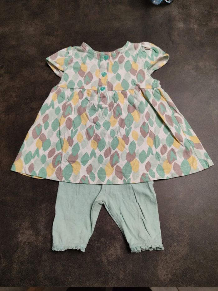 9 mois. Ensemble robe et short - photo numéro 1
