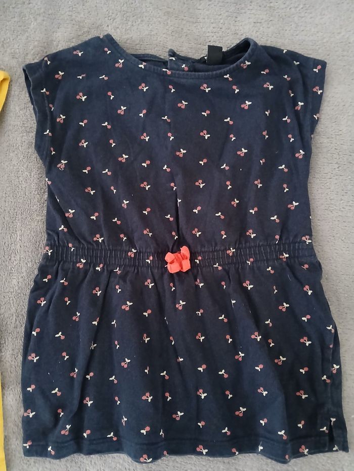 Lot de 2 tuniques/robes 18 mois fille - photo numéro 2
