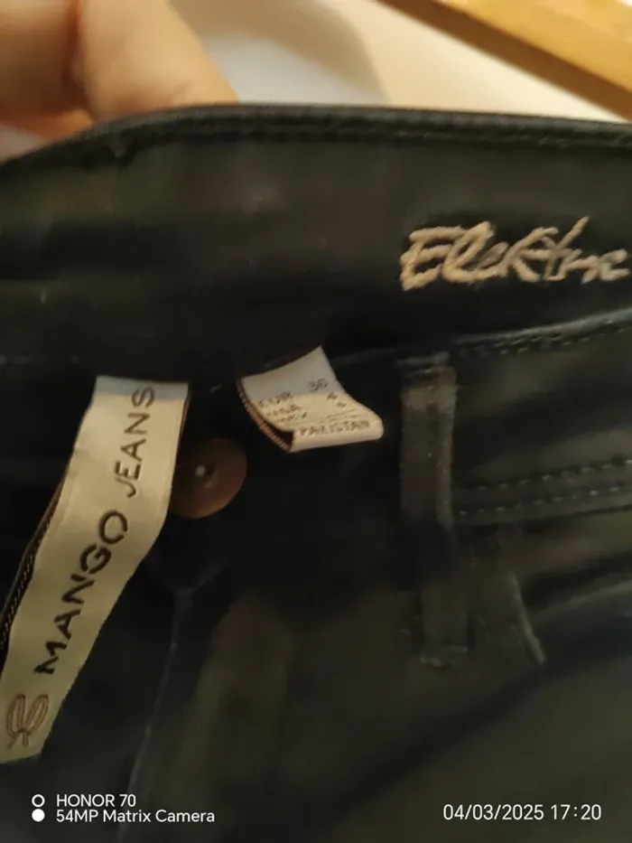 Jeans noir - photo numéro 3