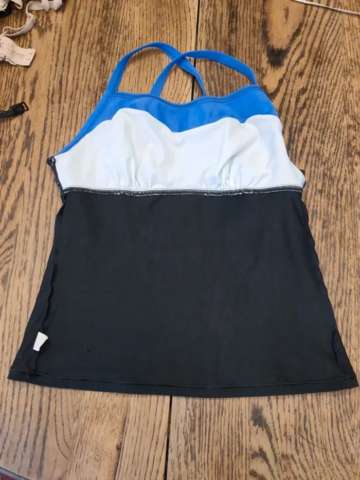 Jolie Haut de Tankini Speedo fr 38 - photo numéro 10
