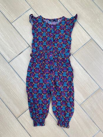 Combinaison pantalon - 18 mois - neuve