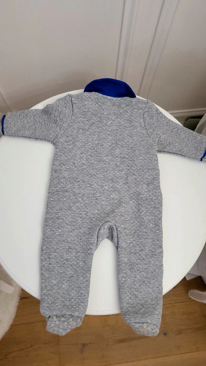 Un jean Vertbaudet taille 3 mois et un pyjama offert - photo numéro 11