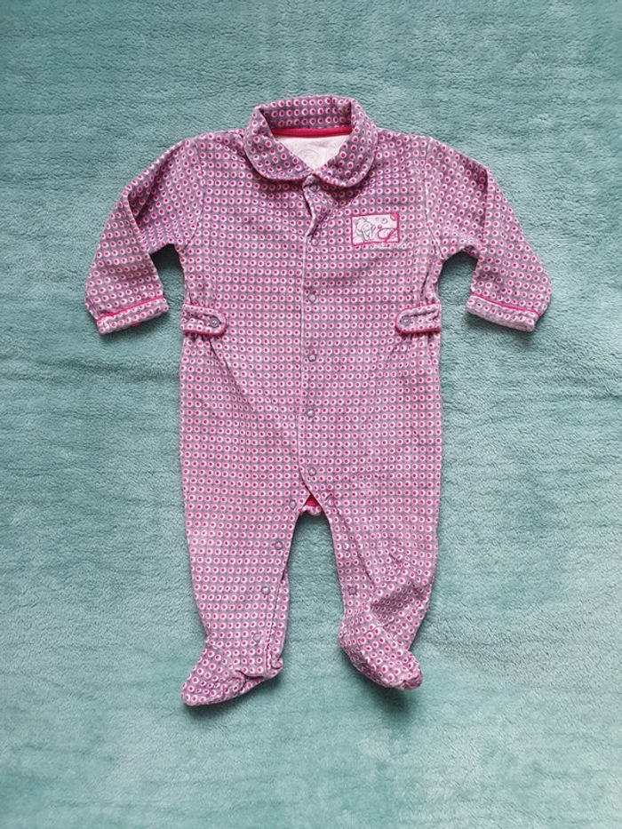Très joli pyjama 12 mois