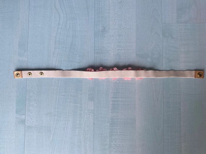 Ceinture dorée avec fleurs roses petit bateau - photo numéro 4
