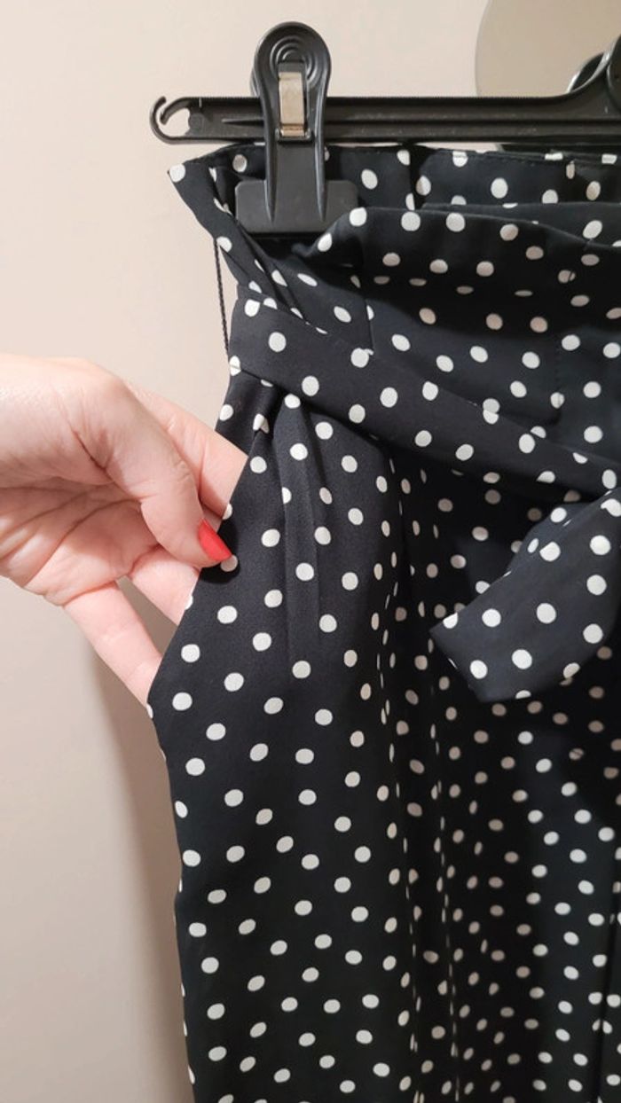 Pantalon papier bag, jambe large fluide Zara - photo numéro 2