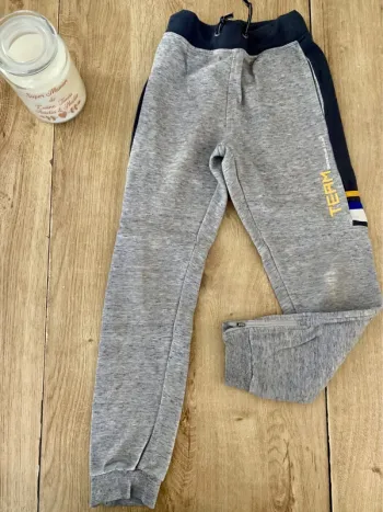 Bas de jogging okaidi 10 ans