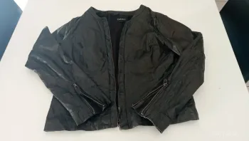 Veste en cuir taille 42