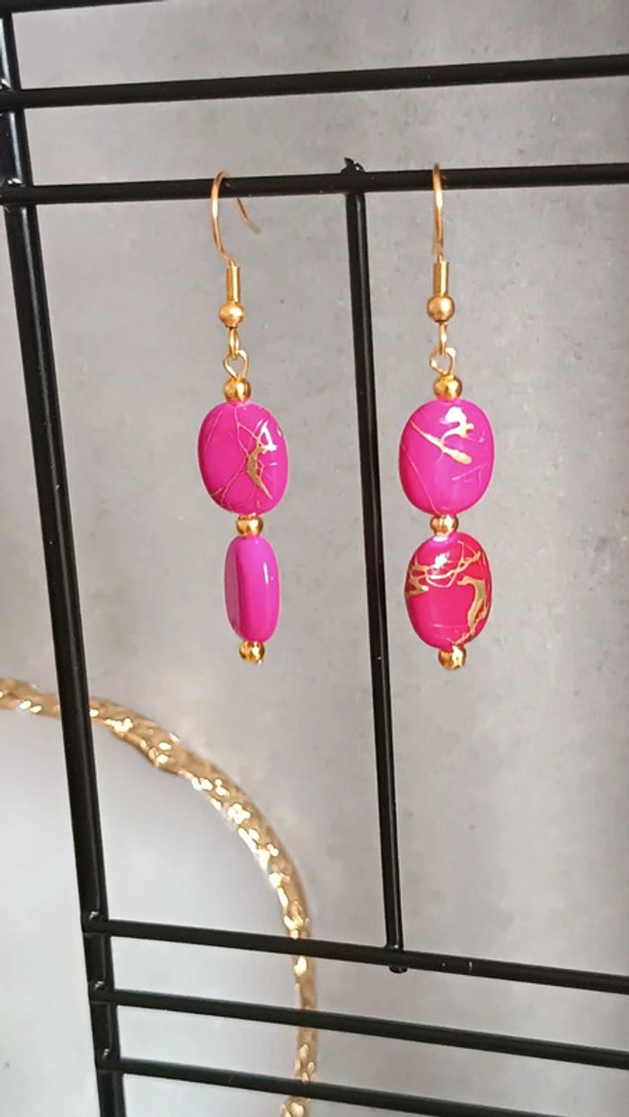 Jolie paire de boucles d'oreilles