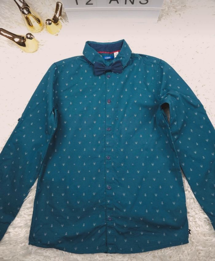 Chemise de Noël manches longues vert canardet blanc avec son nœud de papillon Garçon taille 10 ans marque Okaidi 🎸 - photo numéro 7
