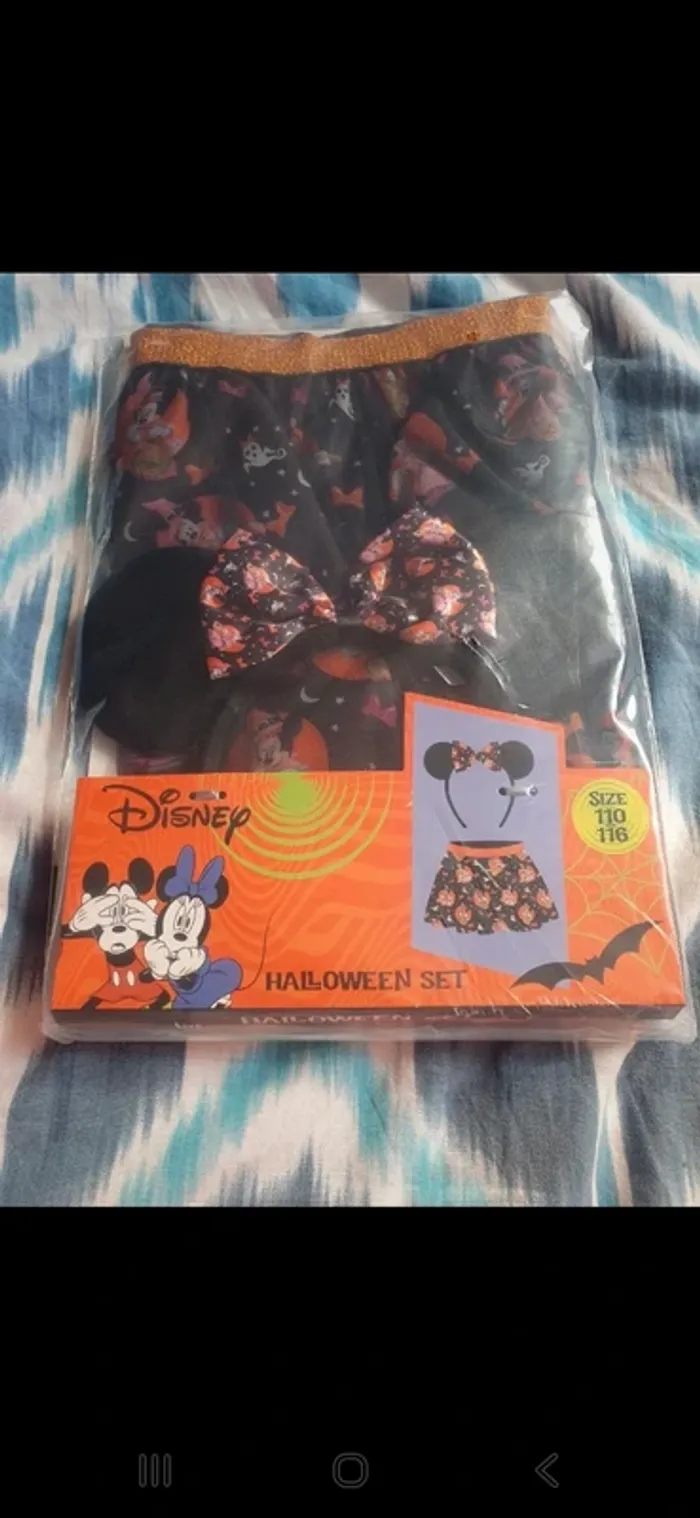 Déguisement halloween disney neuf taille 5-6ans