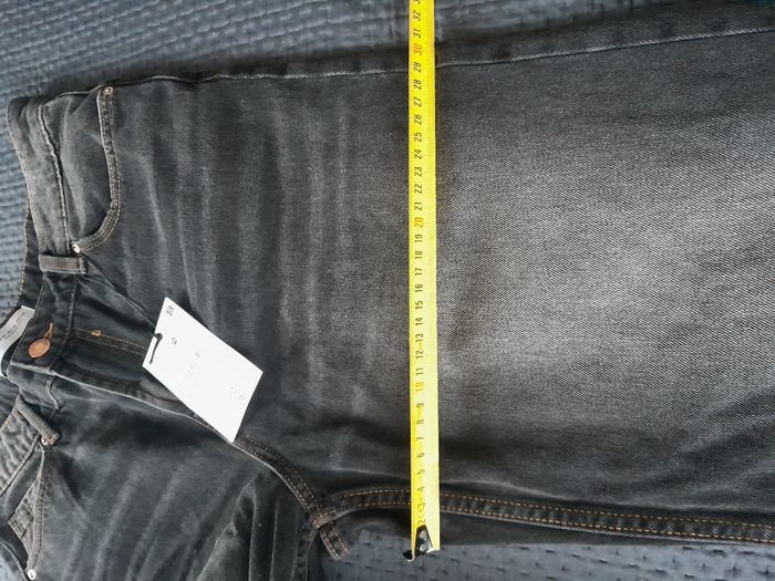 Jean Bershka neuf - photo numéro 9