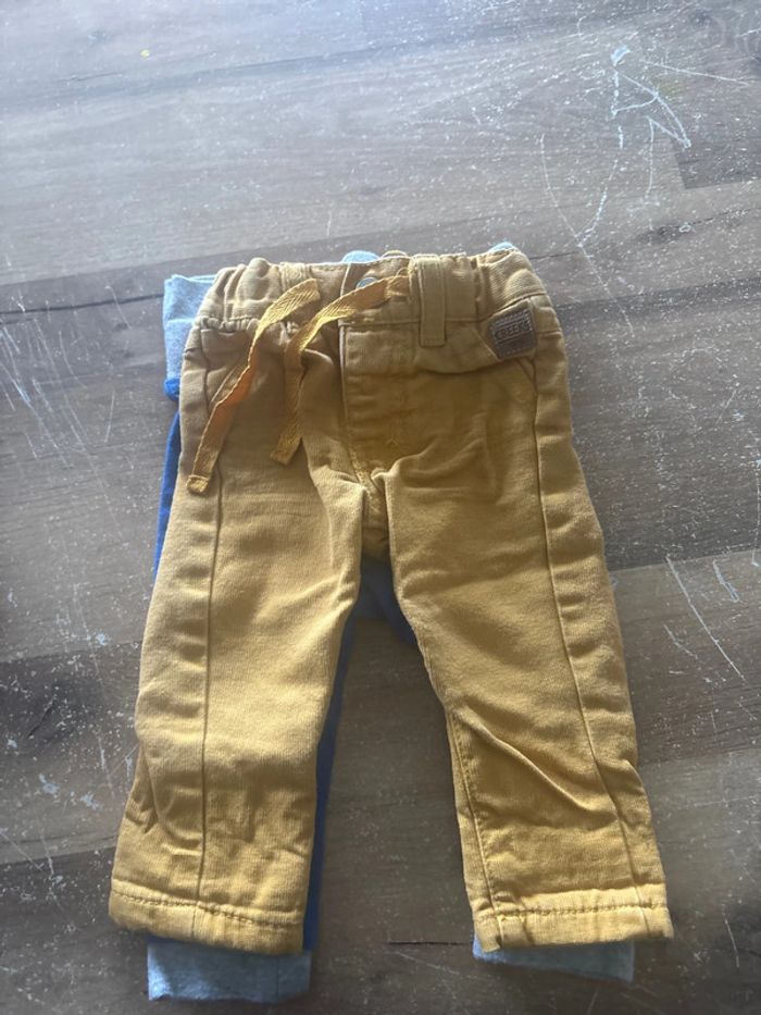 Pantalon 3 mois - photo numéro 3