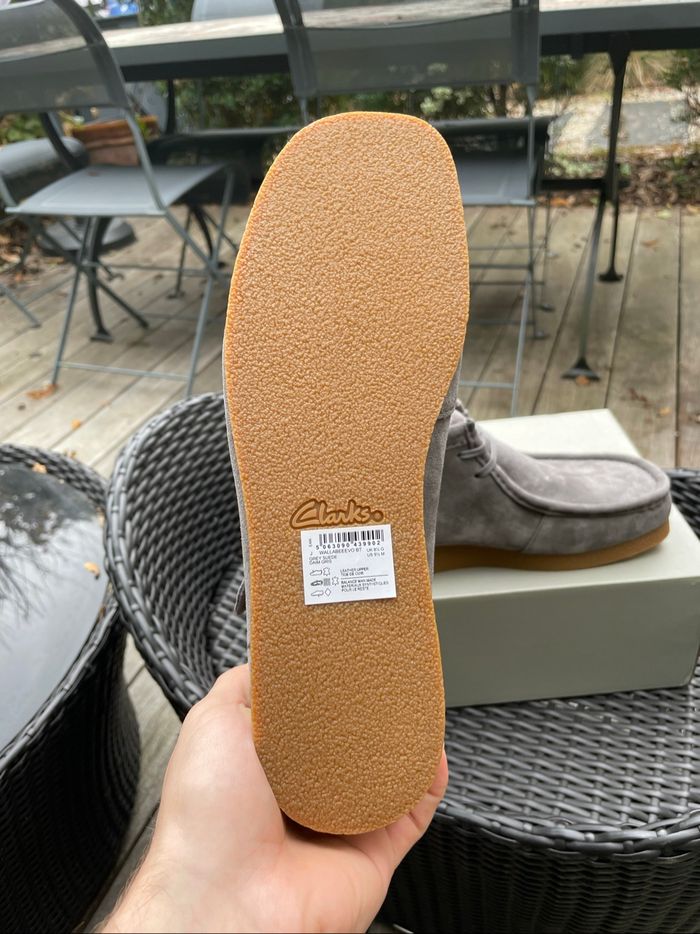 Clarks boots  Wallabee Evo en nubuck - grise - photo numéro 6