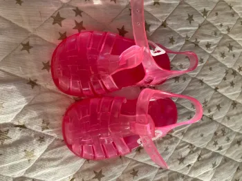 Sandales de plage taille 20