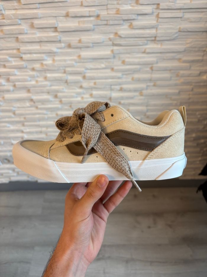 Vans Knu Skool écru – Baskets sneakers streetwear