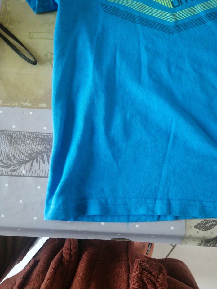 Tee shirt manche courte Umbro T. 126cm - photo numéro 9