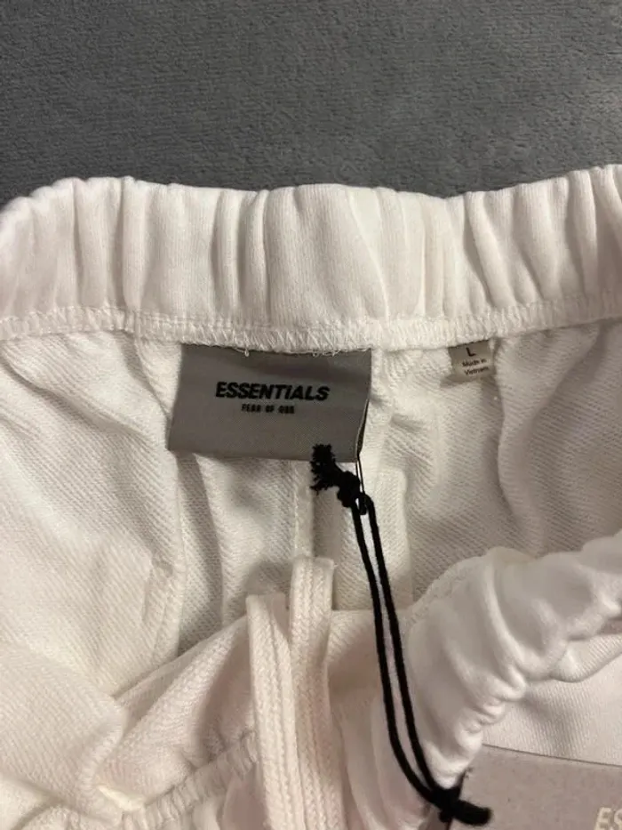 Short Essentials Fear of God – Blanc – Taille L - photo numéro 4