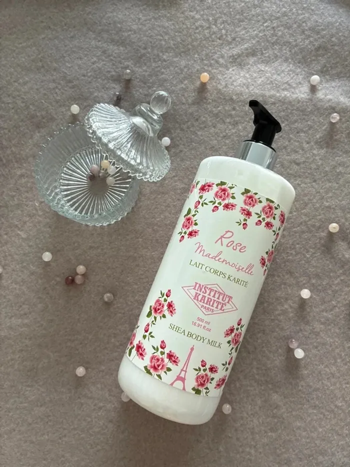 Lait corps karité rose mademoiselle de Institut Karité Paris