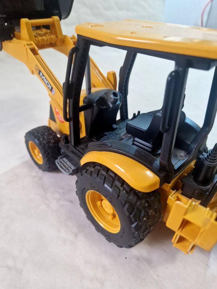 Tracteur  / tractopelle  , miniature  , jouet  , Bruder  , JCB , Midi - photo numéro 8