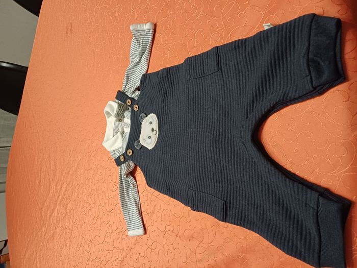 salopette, gilet, pull body pour garçons Taille 3 mois - photo numéro 2