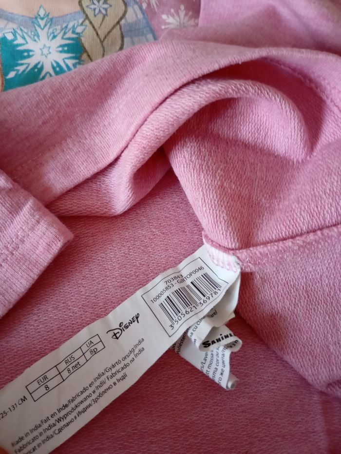 Pull sweat ,8 ans, ,coton polyester rose ,argenté et motif Elsa ,Reine des neiges. Disney . Parfait état . - photo numéro 9